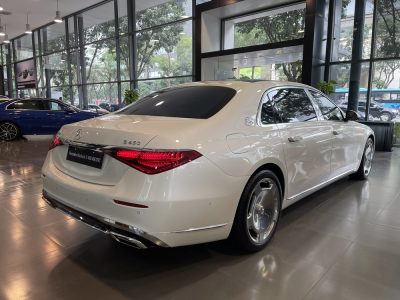 Mercedes-Maybach-S450-4matic-5