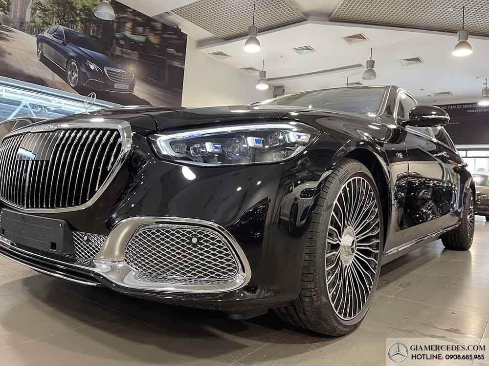 mercedes maybach s680 4matic 11
