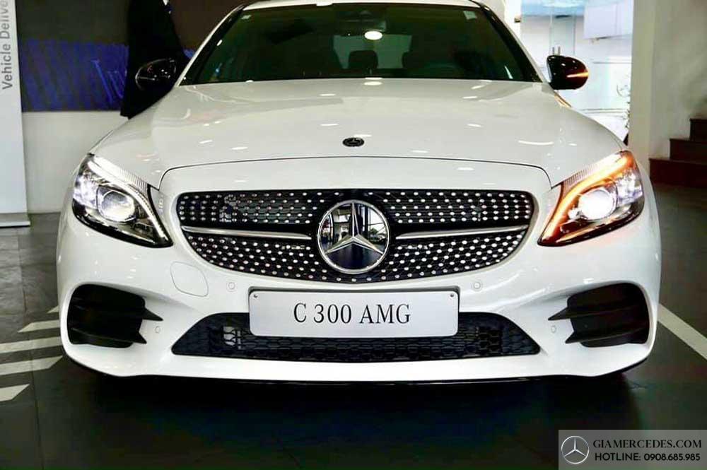 Đánh giá C300 AMG 2019 dòng xe đẳng cấp sau 1 năm sử dụng